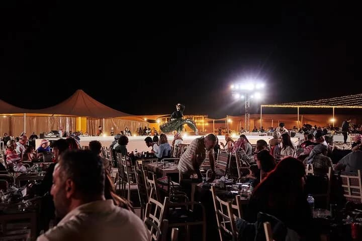 Noble Camp &#8211; Dinner Show Experience - Image 5